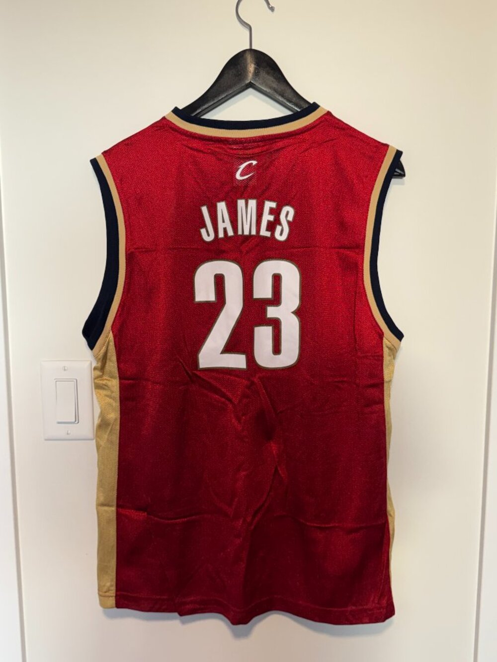 Men's Reebok Jersey - Lebron James #23